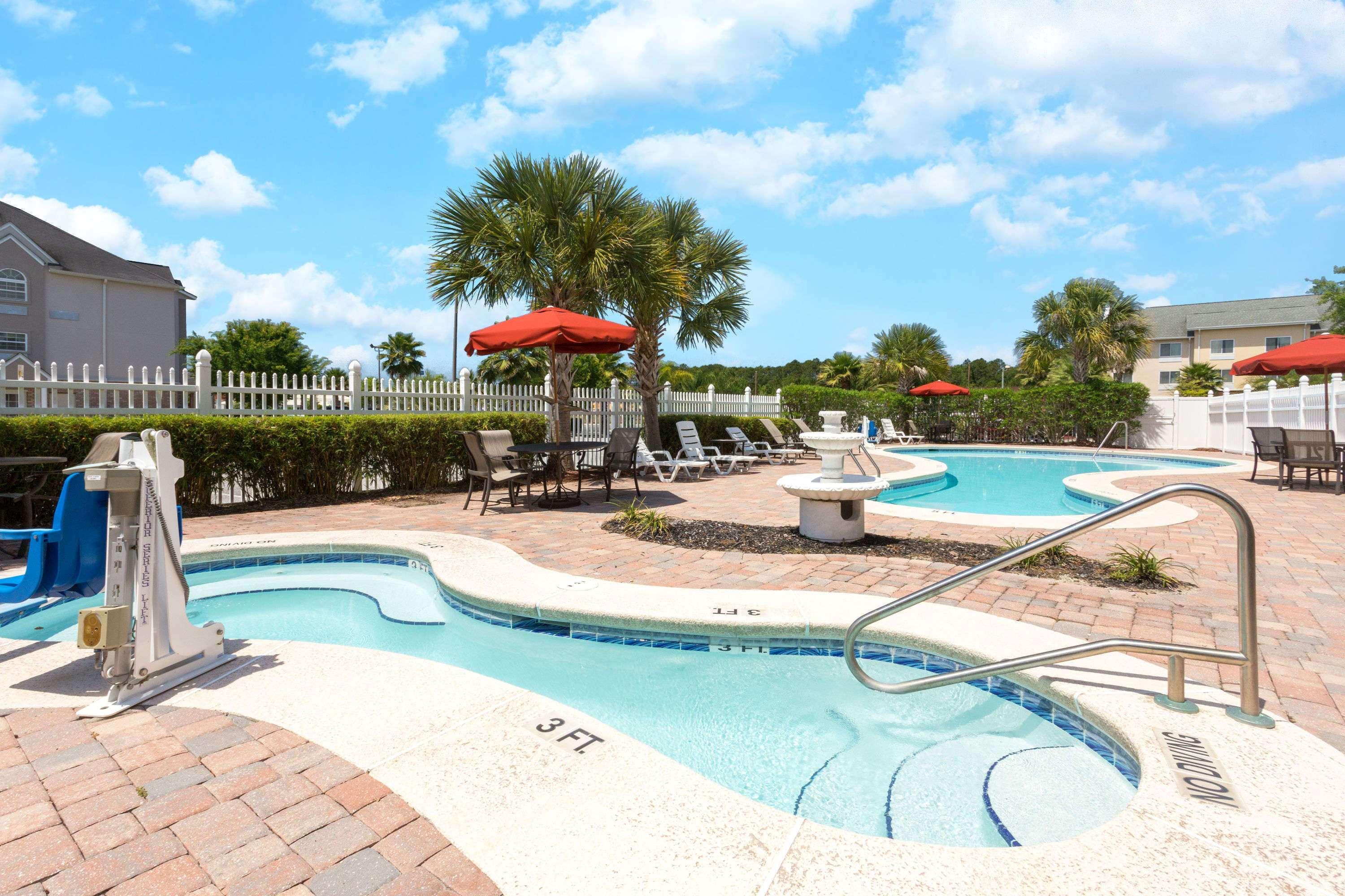 Hawthorn Extended Stay By Wyndham Kingsland Bagian luar foto